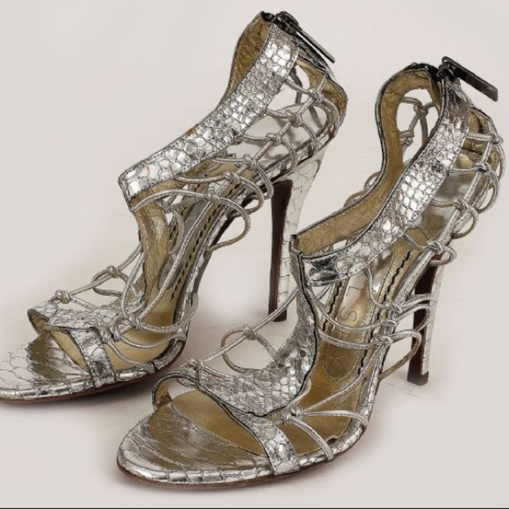 Jonathan Kelsey Silver Snakeskin Heels